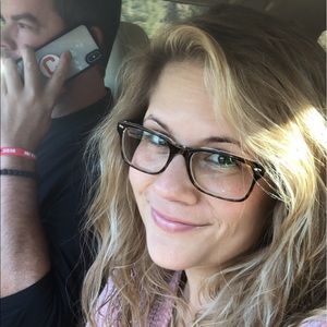 Meet your Posher, Allison